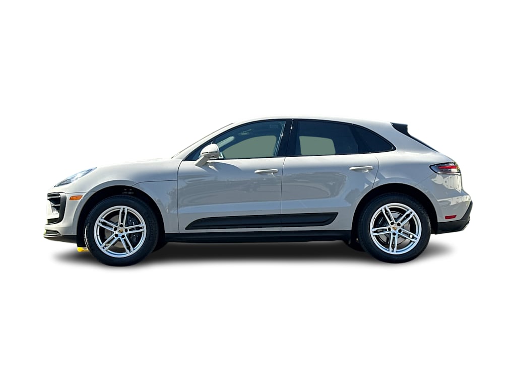 Thumbnail: 2025 Porsche Macan - 3