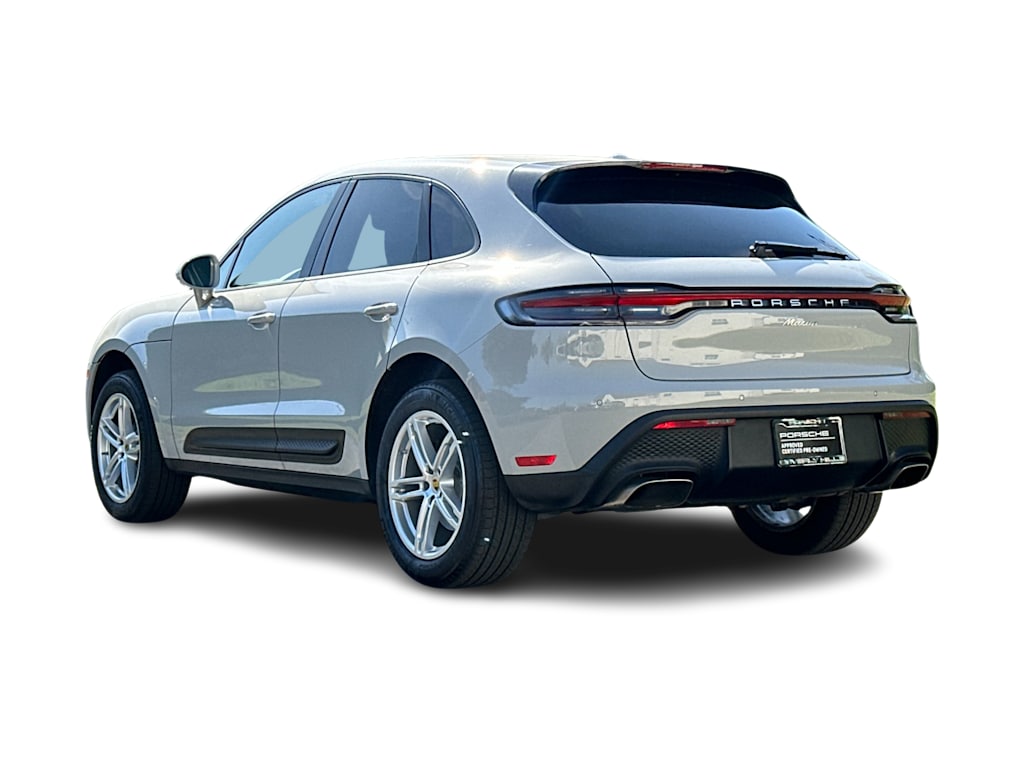 Thumbnail: 2025 Porsche Macan - 4