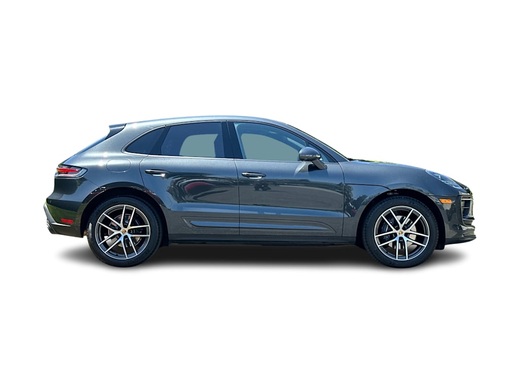 Thumbnail: 2025 Porsche Macan - 20
