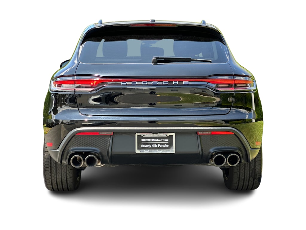 Thumbnail: 2026 Porsche Macan - 5