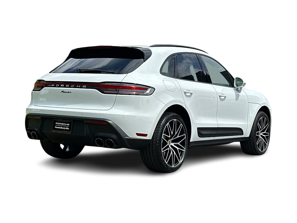 Thumbnail: 2026 Porsche Macan - 18