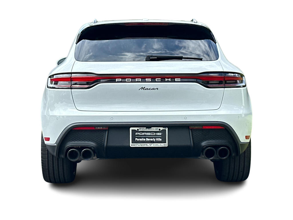 Thumbnail: 2026 Porsche Macan - 5