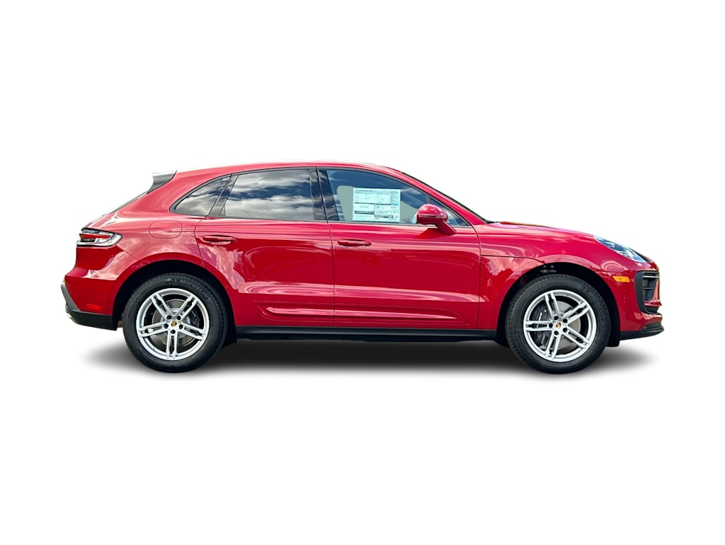 Thumbnail: 2026 Porsche Macan - 20