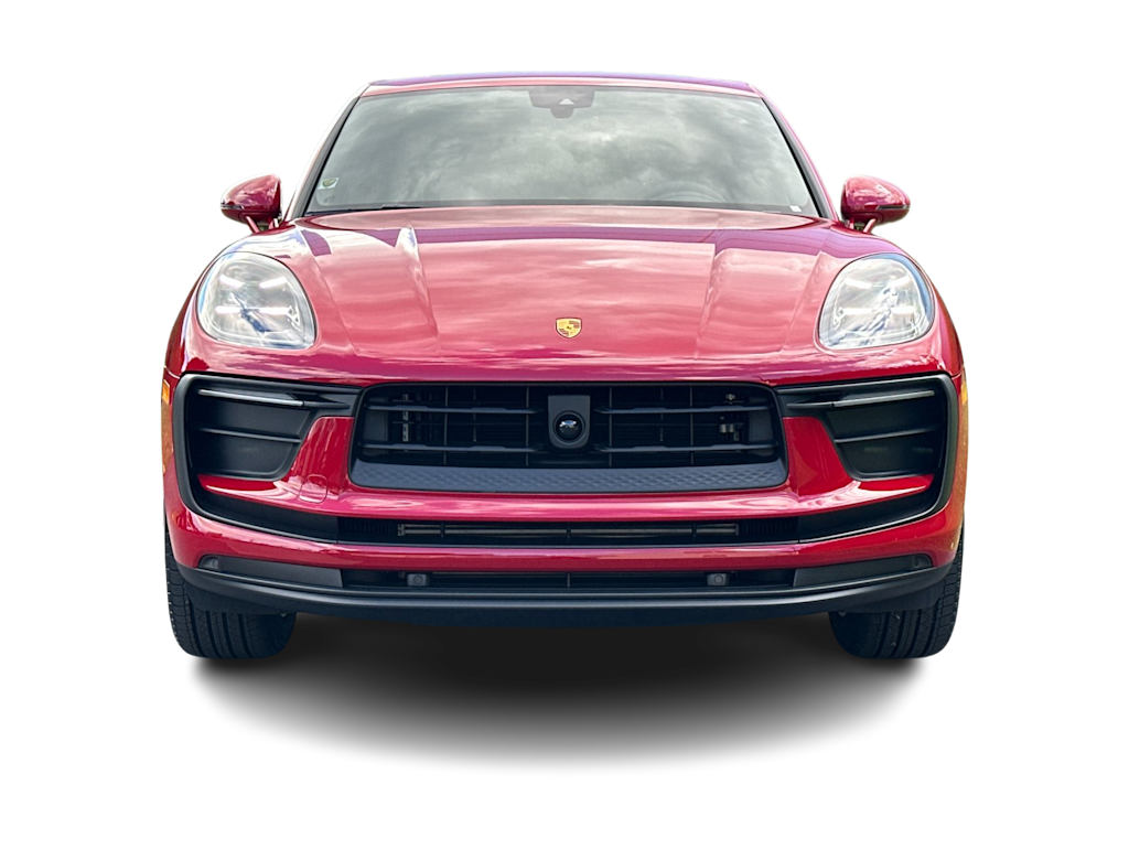 Thumbnail: 2026 Porsche Macan - 6