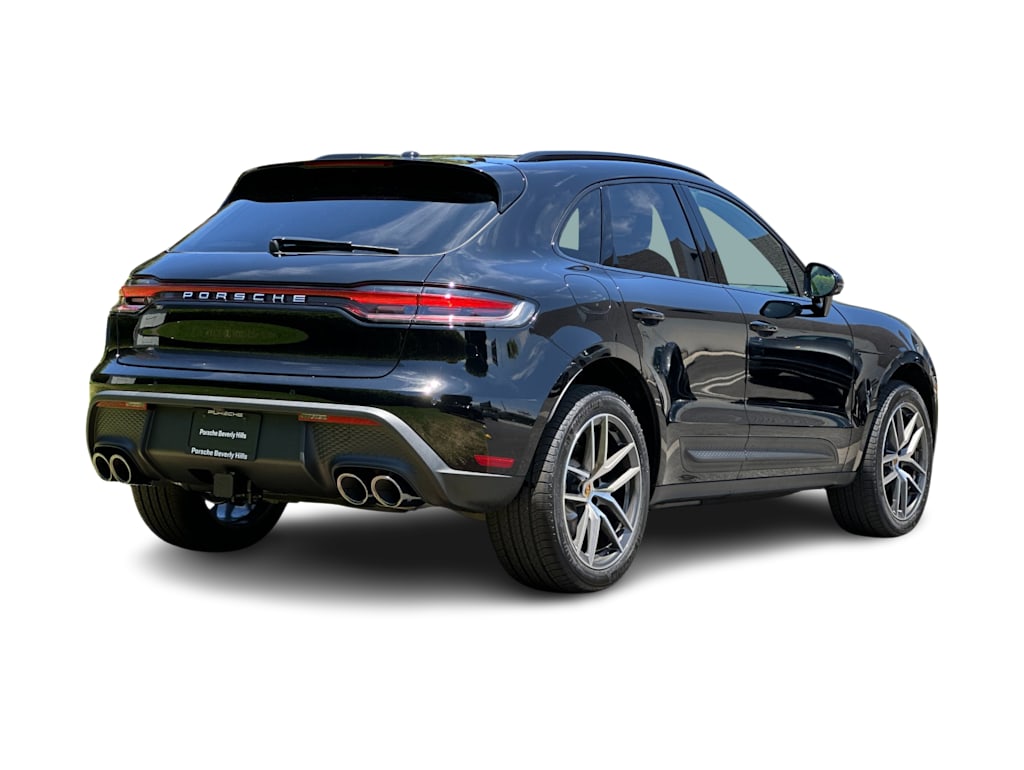 Thumbnail: 2026 Porsche Macan - 18