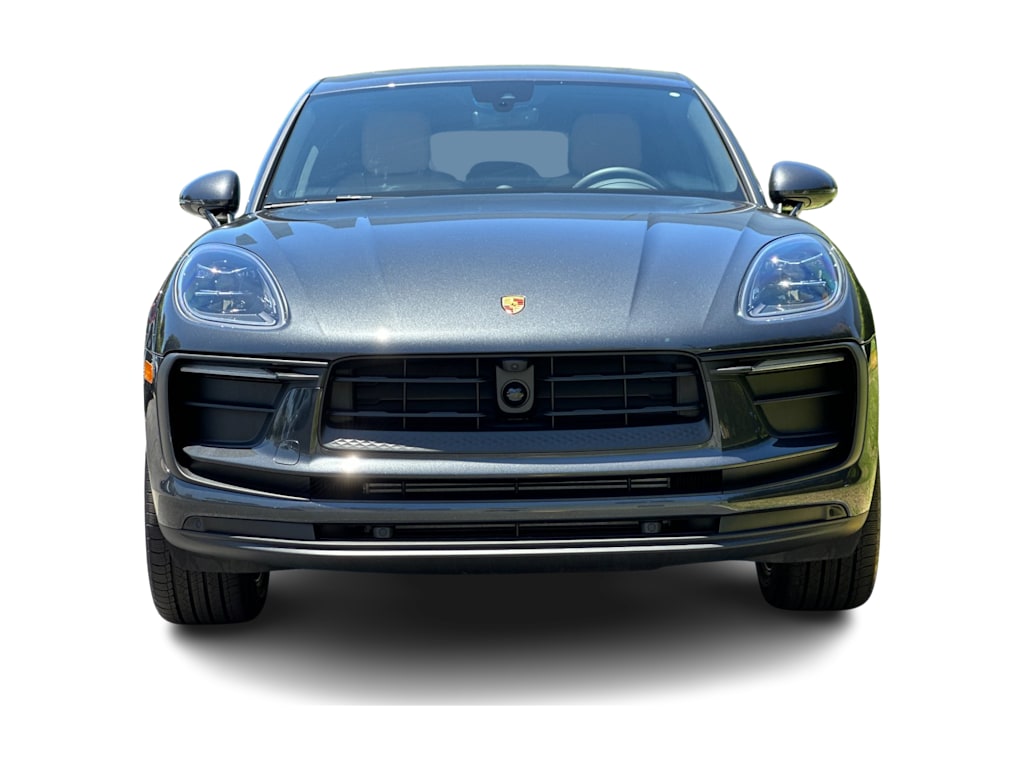 Thumbnail: 2026 Porsche Macan - 6