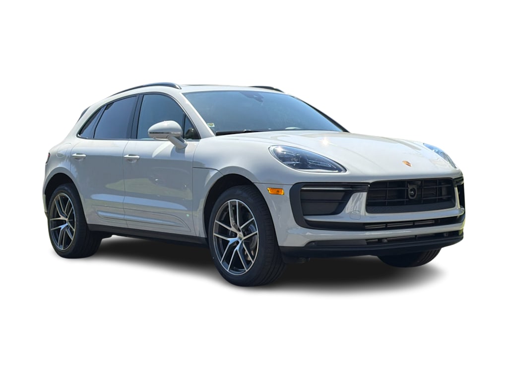 Thumbnail: 2026 Porsche Macan - 21