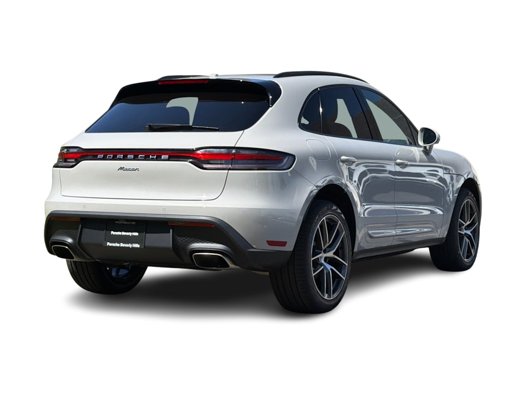 Thumbnail: 2026 Porsche Macan - 19