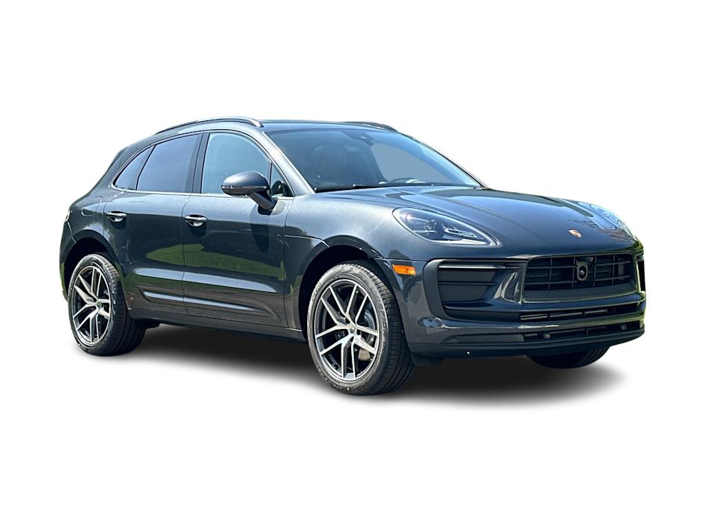 Thumbnail: 2026 Porsche Macan - 20