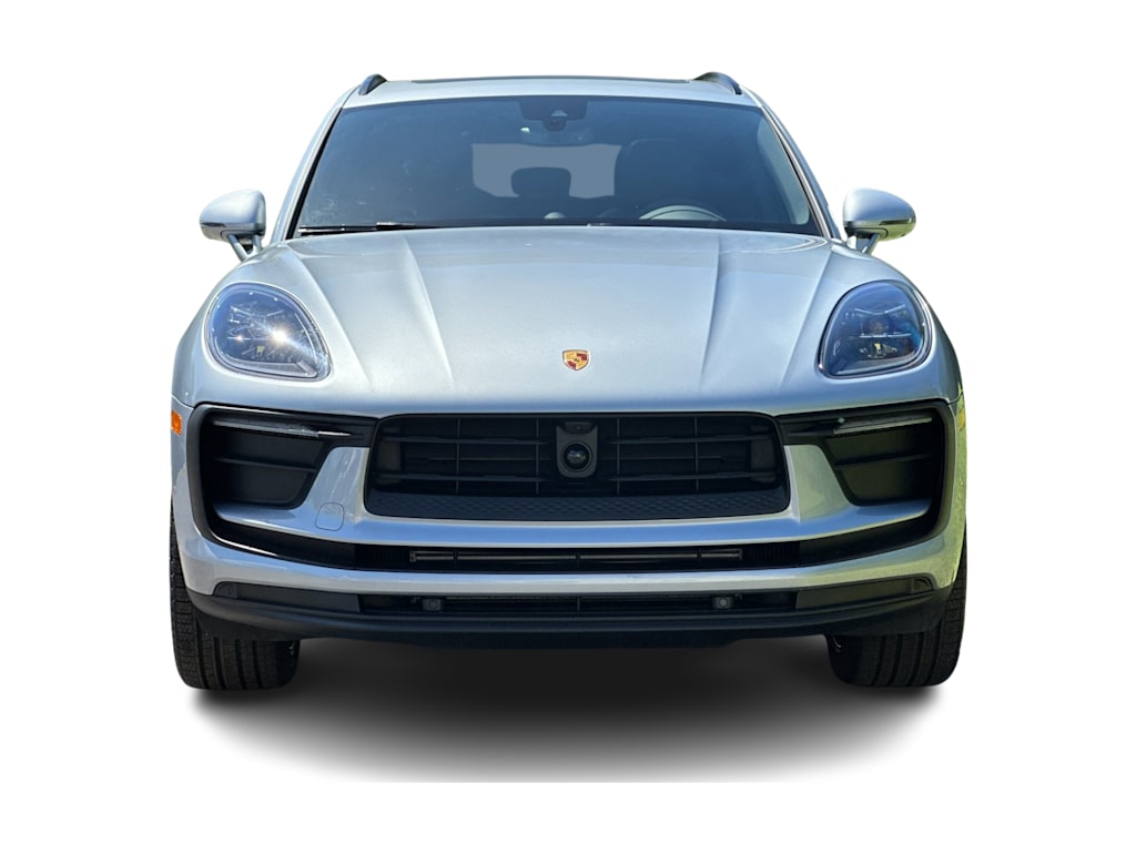 Thumbnail: 2026 Porsche Macan - 6