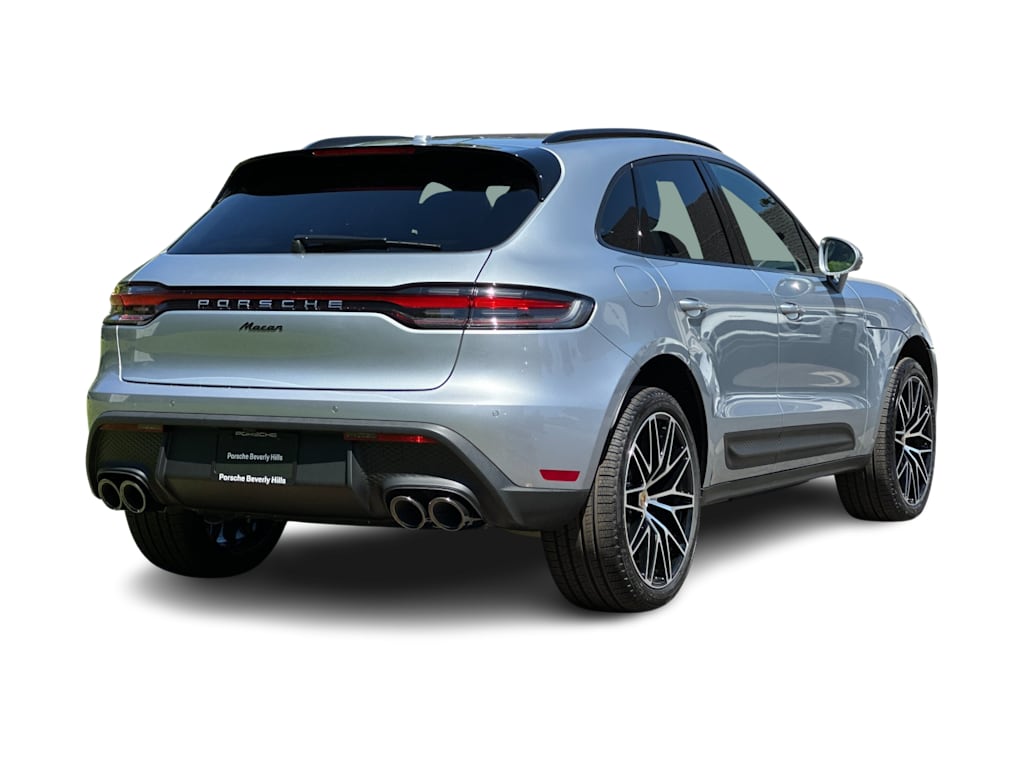 Thumbnail: 2026 Porsche Macan - 19