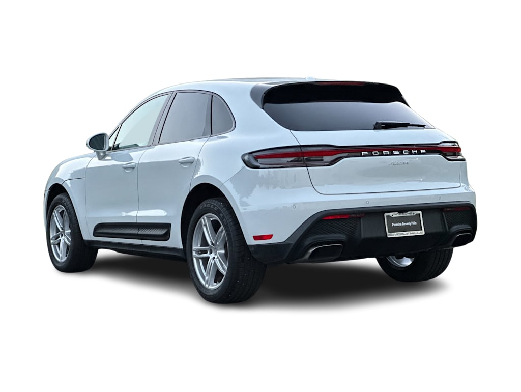 Thumbnail: 2025 Porsche Macan - 4