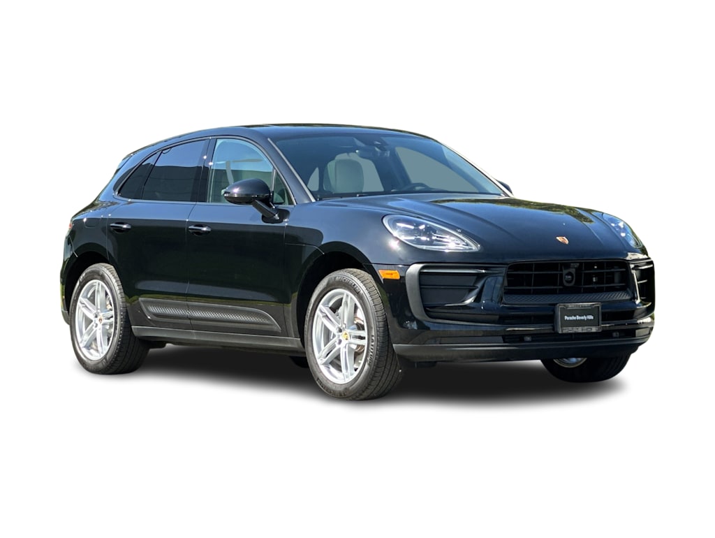 Thumbnail: 2025 Porsche Macan - 21