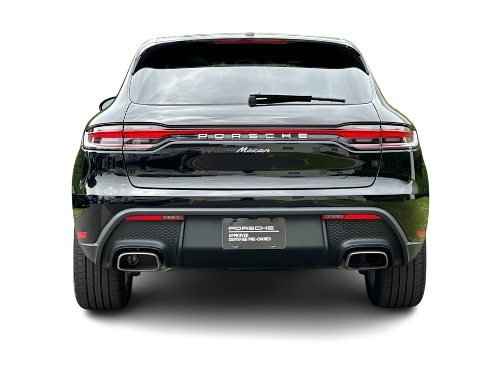 Thumbnail: 2025 Porsche Macan - 17