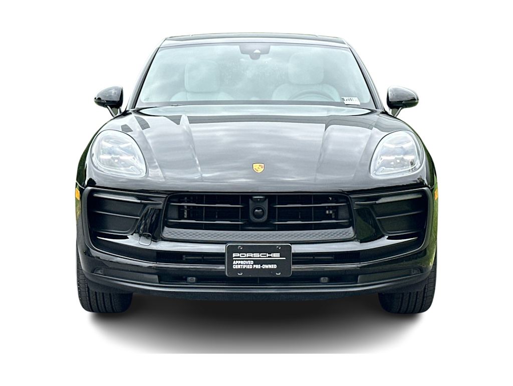 Thumbnail: 2025 Porsche Macan - 21