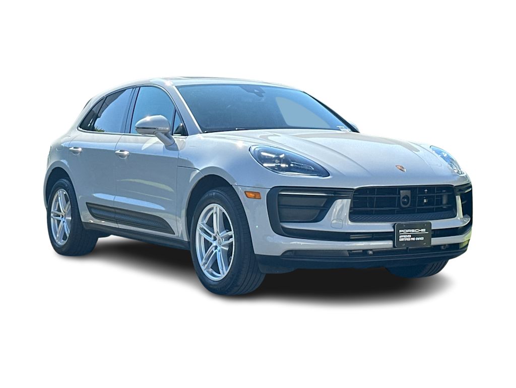Thumbnail: 2025 Porsche Macan - 22