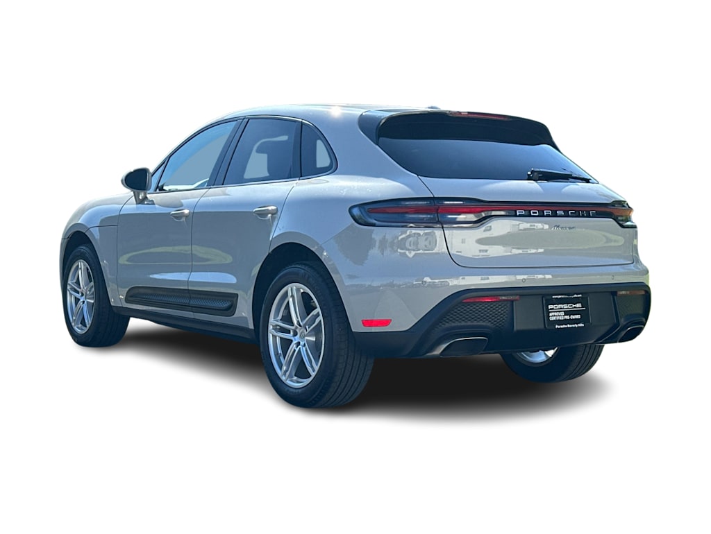 Thumbnail: 2025 Porsche Macan - 4