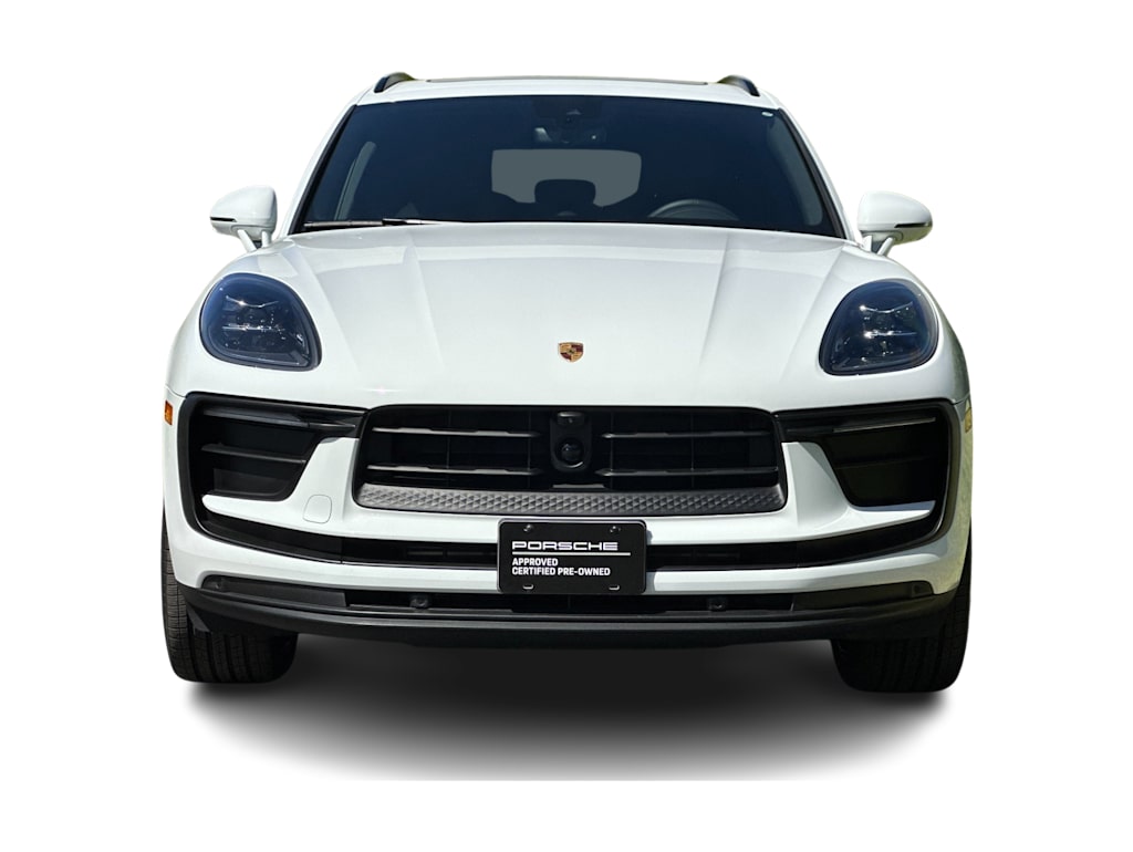 Thumbnail: 2026 Porsche Macan - 6