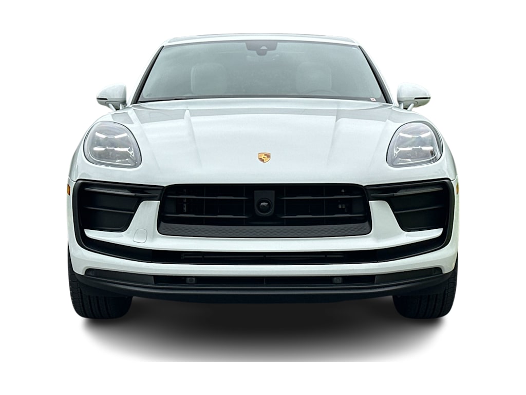 Thumbnail: 2026 Porsche Macan - 6