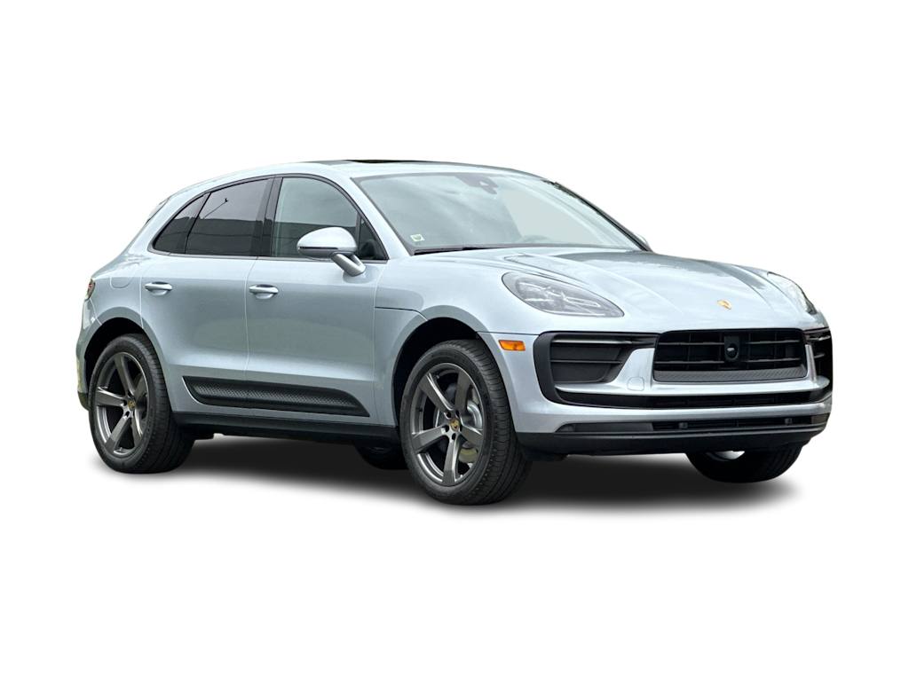 Thumbnail: 2026 Porsche Macan - 20