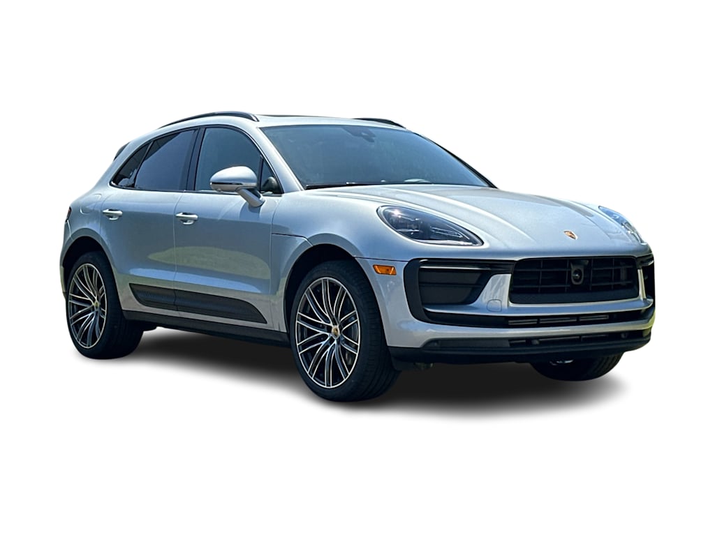 Thumbnail: 2026 Porsche Macan - 21