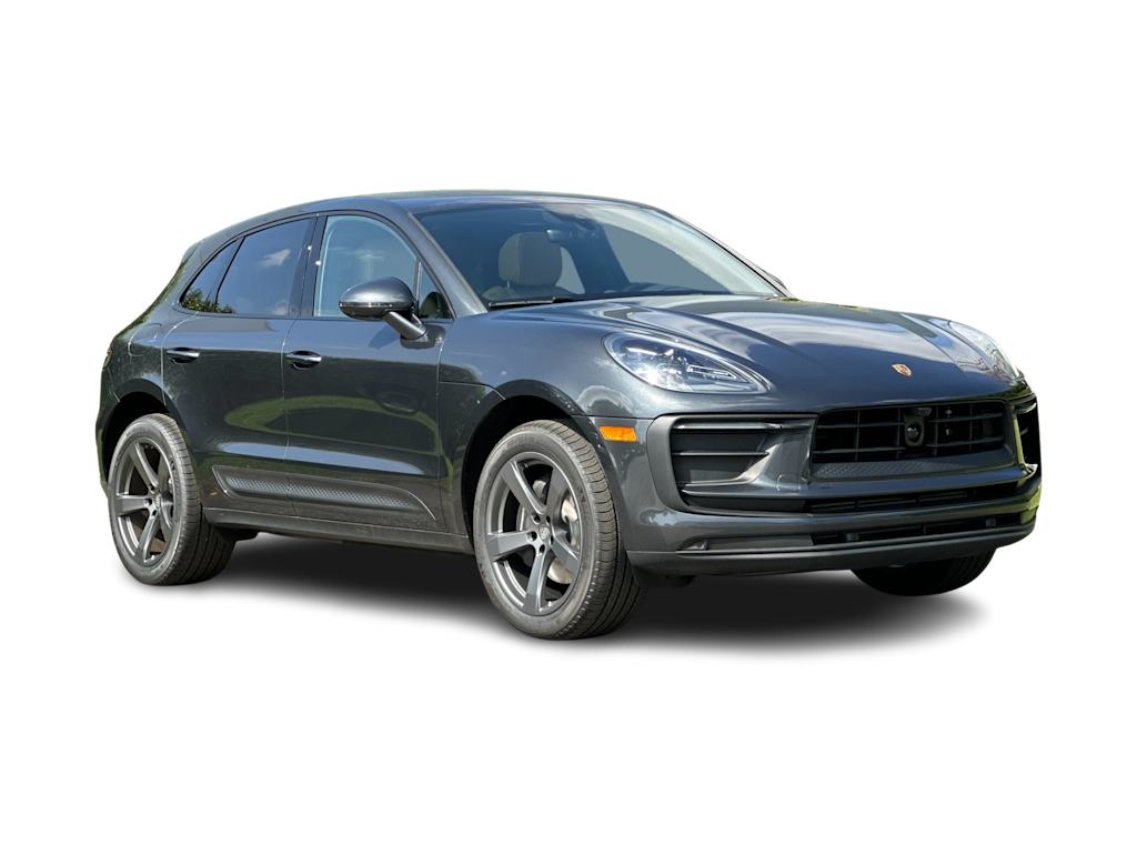 Thumbnail: 2026 Porsche Macan - 21