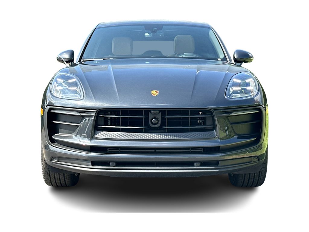 Thumbnail: 2026 Porsche Macan - 6