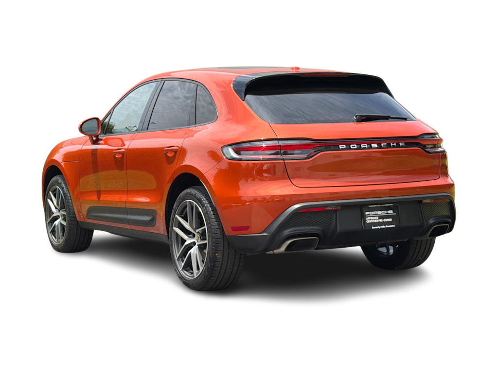 Thumbnail: 2023 Porsche Macan - 4