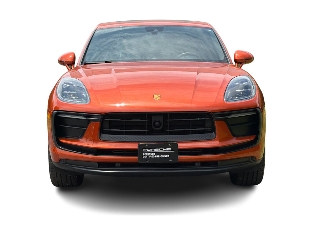 Thumbnail: 2023 Porsche Macan - 6