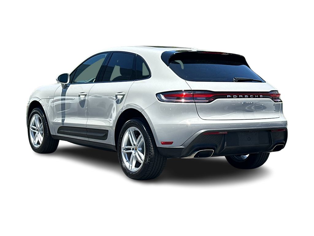 Thumbnail: 2025 Porsche Macan - 4