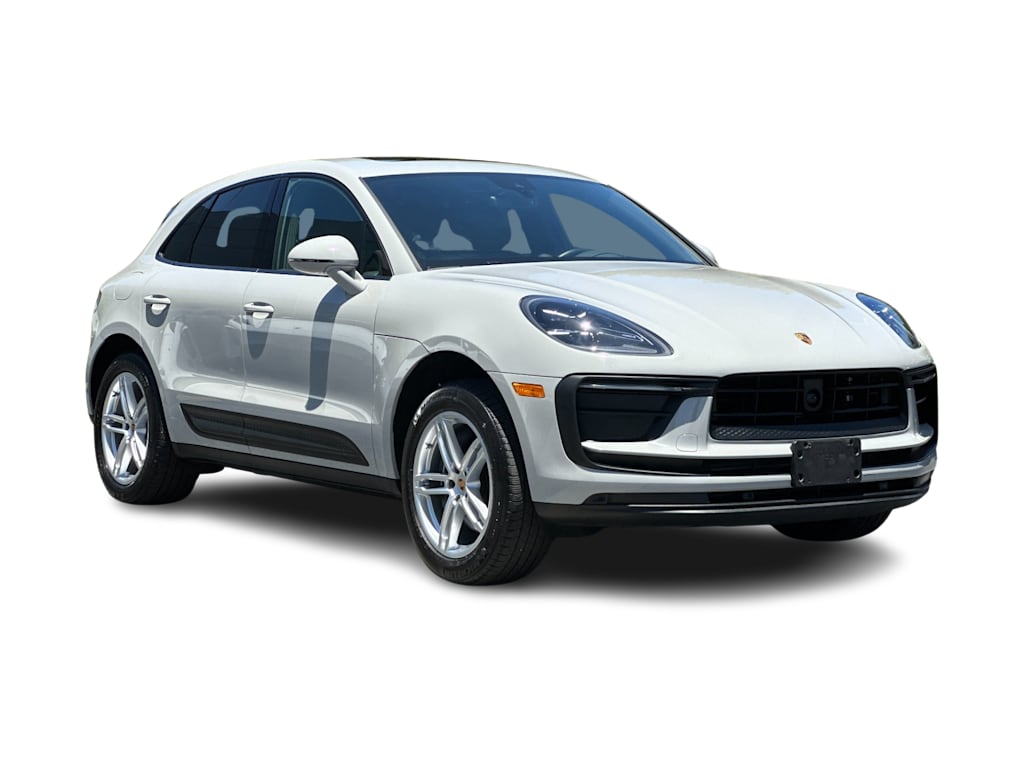 Thumbnail: 2025 Porsche Macan - 20