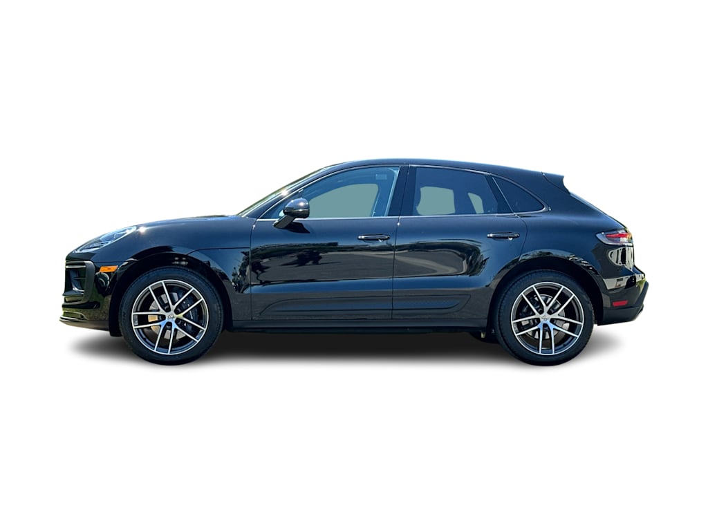 Thumbnail: 2025 Porsche Macan - 3