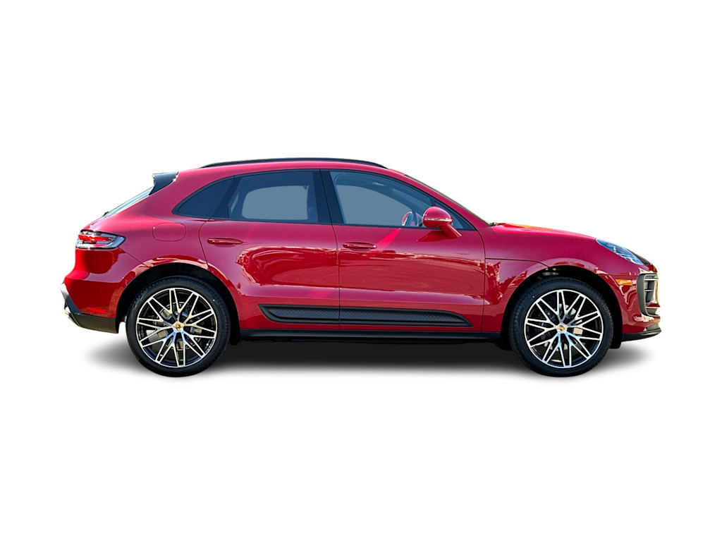 Thumbnail: 2026 Porsche Macan - 21