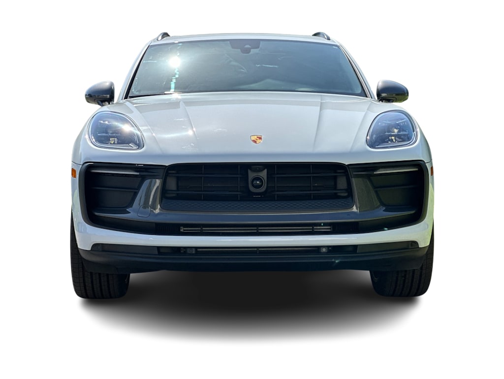 Thumbnail: 2026 Porsche Macan - 20