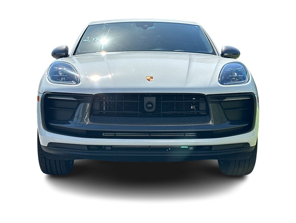 Thumbnail: 2026 Porsche Macan - 6