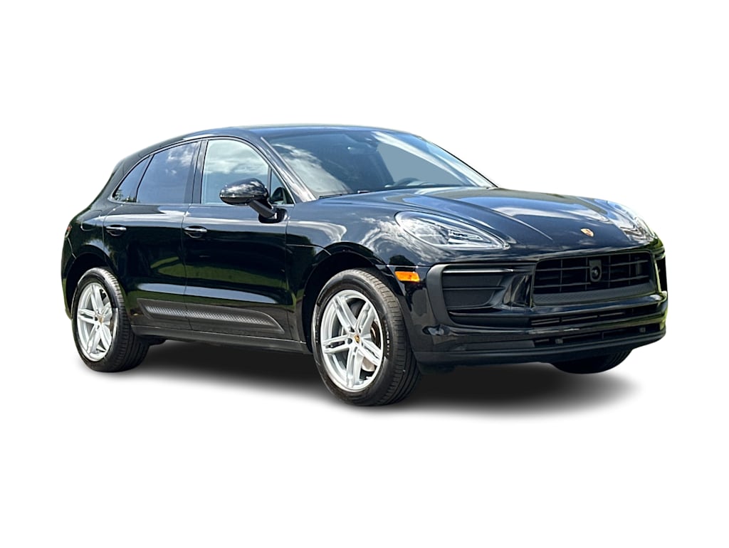 Thumbnail: 2024 Porsche Macan - 20