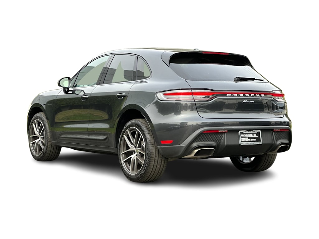 Thumbnail: 2025 Porsche Macan - 4