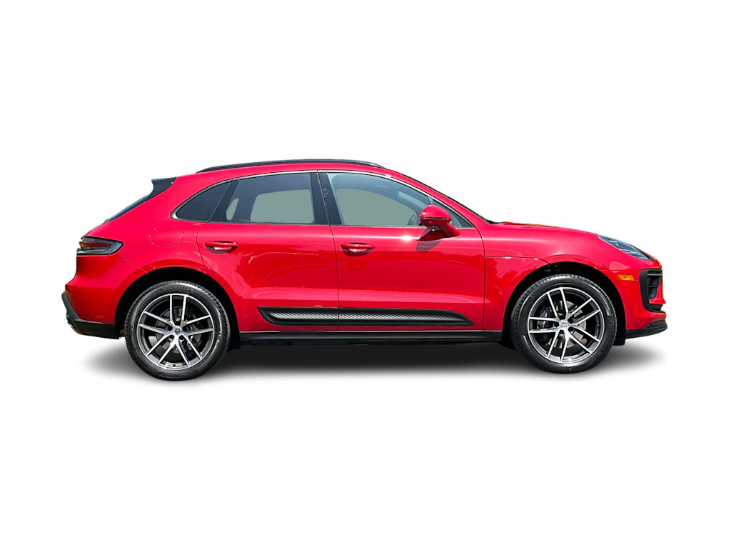Thumbnail: 2025 Porsche Macan - 21