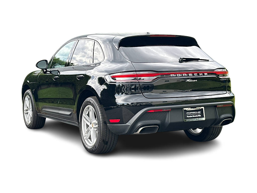 Thumbnail: 2025 Porsche Macan - 4