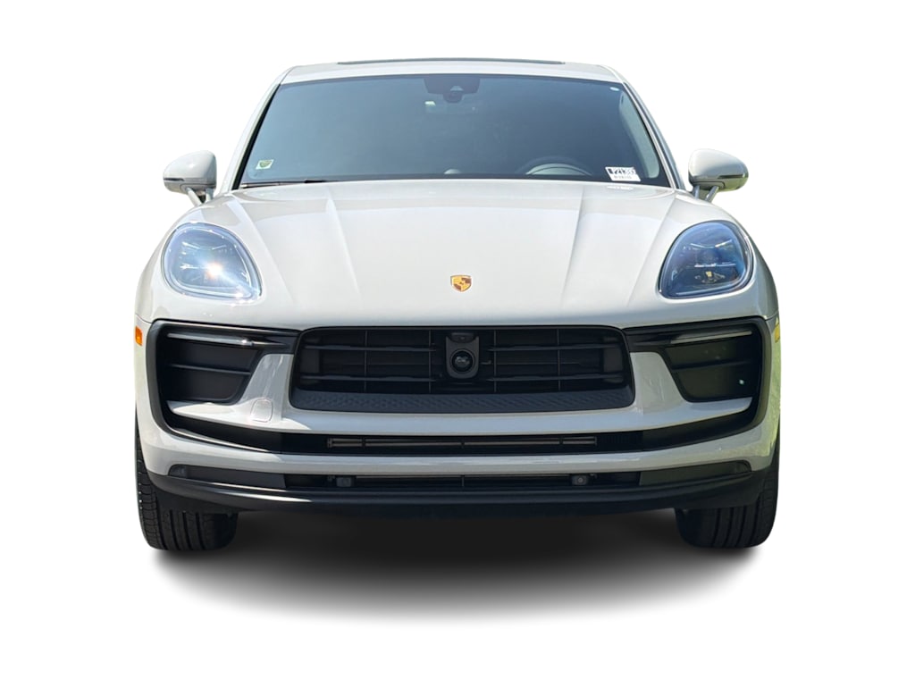 Thumbnail: 2025 Porsche Macan - 6