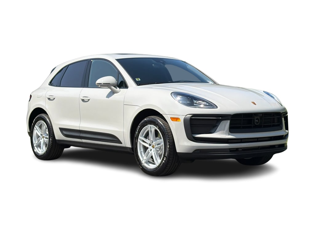 Thumbnail: 2025 Porsche Macan - 21