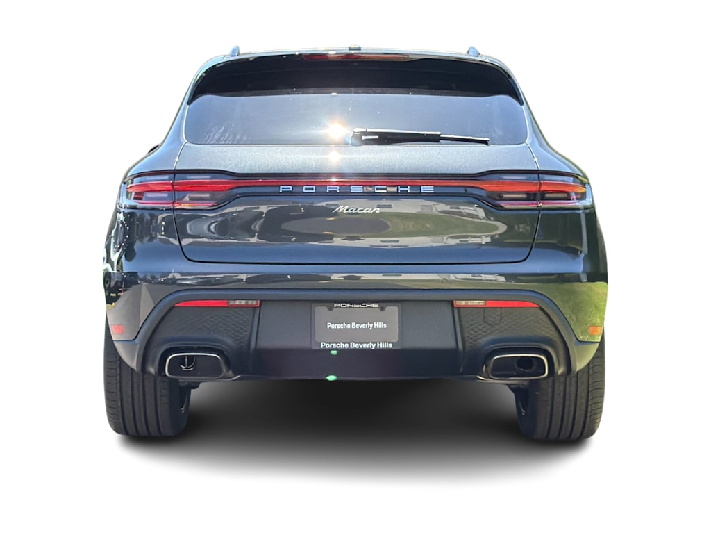 Thumbnail: 2026 Porsche Macan - 5