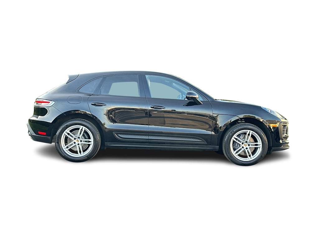 Thumbnail: 2025 Porsche Macan - 20