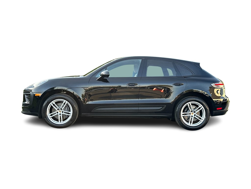 Thumbnail: 2025 Porsche Macan - 3
