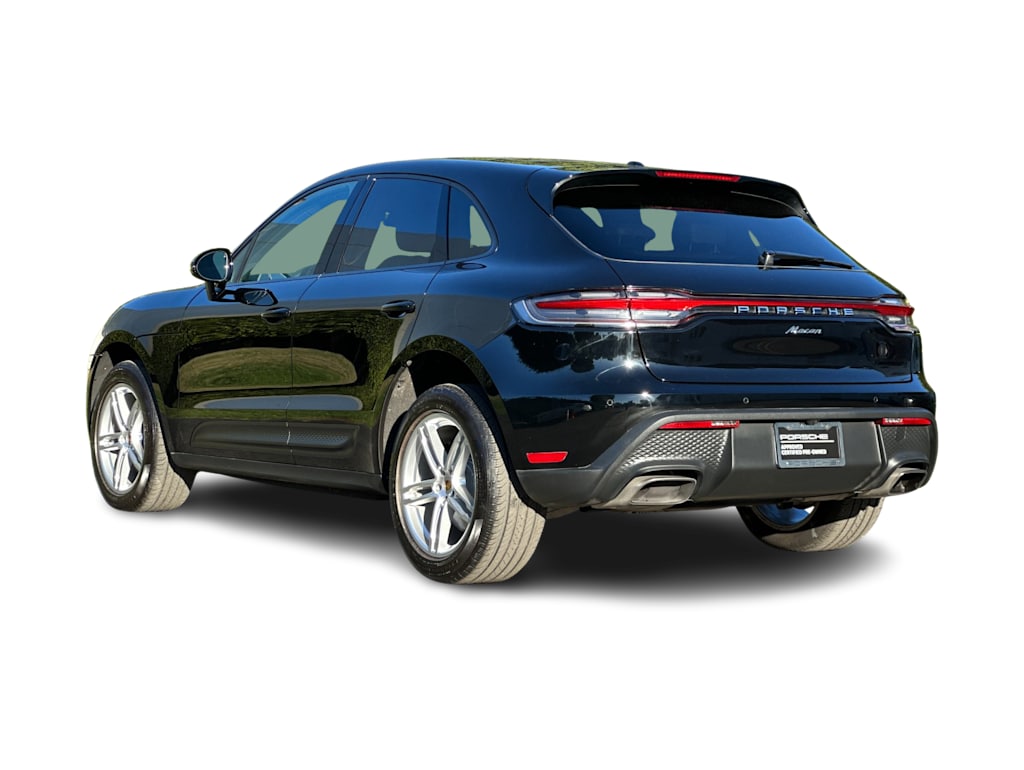 Thumbnail: 2025 Porsche Macan - 4