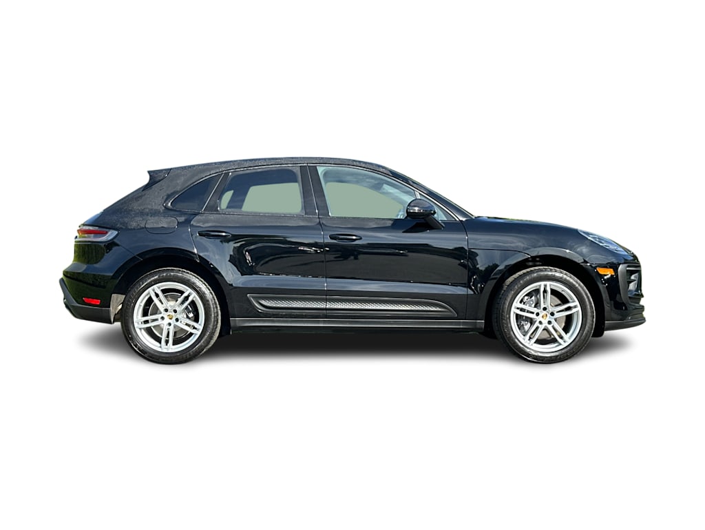 Thumbnail: 2025 Porsche Macan - 20