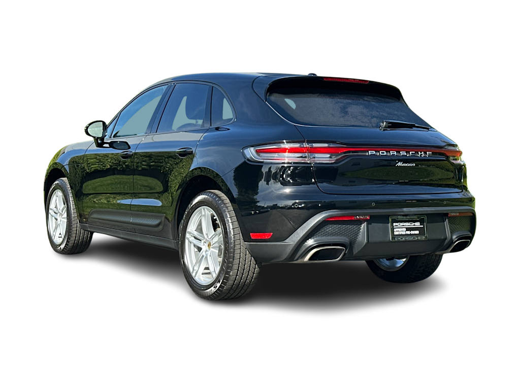 Thumbnail: 2025 Porsche Macan - 4