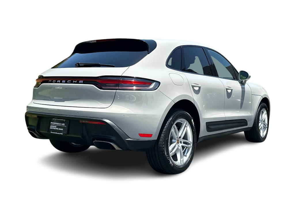 Thumbnail: 2025 Porsche Macan - 18