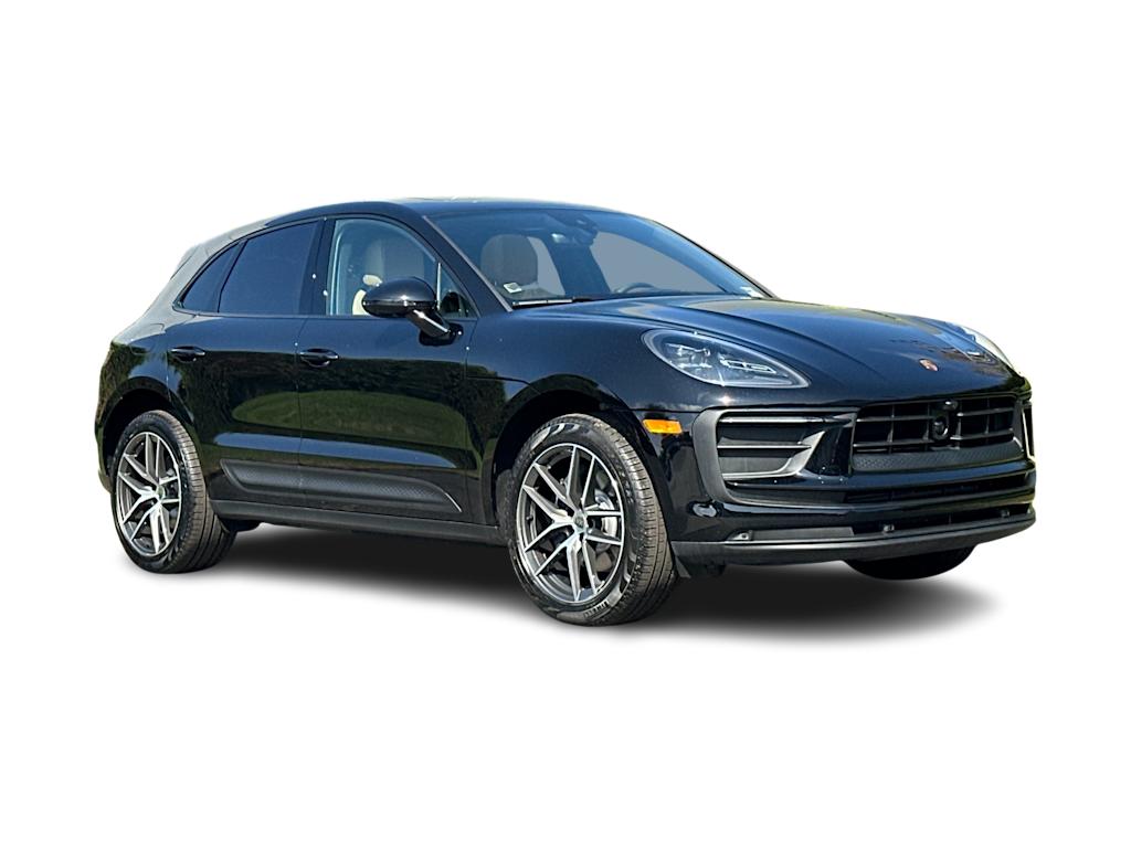 Thumbnail: 2025 Porsche Macan - 22