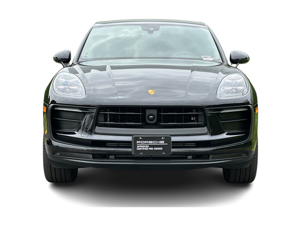 Thumbnail: 2026 Porsche Macan - 22
